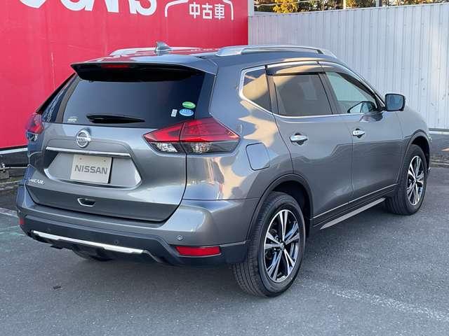 エクストレイル 2.0 20Xi 2列車 アイドリングストップ車 LEDヘットライト Rカメラ 盗難防止装置 インテリキー レーンキープアシスト ETC ドライブレコーダー 記録簿 キーフリー 1オーナー TVナビ オートエアコン ABS(2枚目)