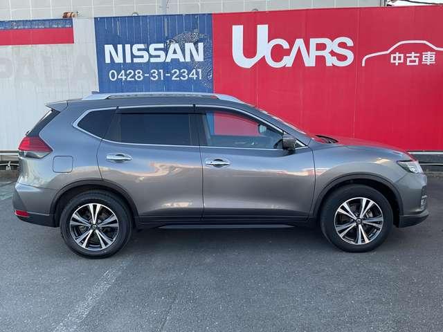 エクストレイル 2.0 20Xi 2列車 アイドリングストップ車 LEDヘットライト Rカメラ 盗難防止装置 インテリキー レーンキープアシスト ETC ドライブレコーダー 記録簿 キーフリー 1オーナー TVナビ オートエアコン ABS(20枚目)