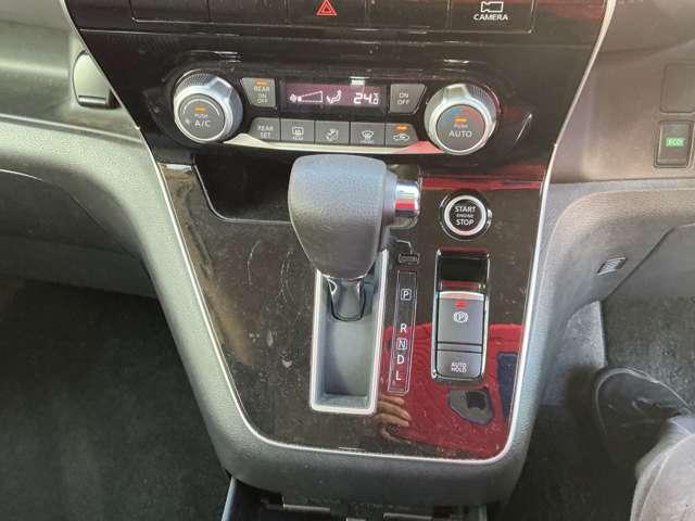 セレナ 2.0 ハイウェイスター V アラウンドビュ- 1オナ アルミ 衝突被害軽減 LDP エアバッグ 両側オートスライドドア LEDライト インテリジェントキー 点検記録簿 サイドカメラ メモリーナビ アイドリングストップ ナビTV(9枚目)