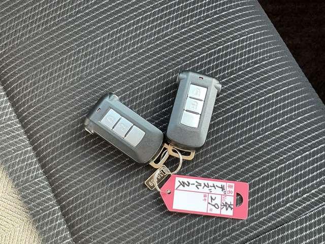 デイズルークス 660 X Vセレクション 踏み間違い衝突防止 W電動ドア スマキー 盗難防止 i-stop ワンオ-ナ-車 アルミホイール バックカメラ キーフリー サイドカメラ ドライブレコーダー オートエアコン メモリーナビ ABS(19枚目)