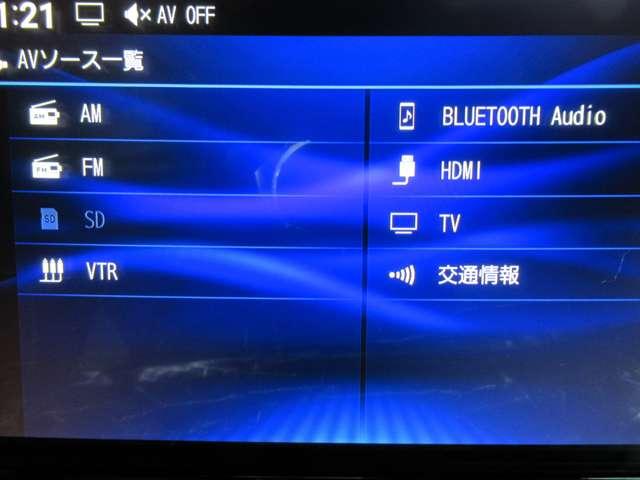 ノート 　リアカメラ　衝突被害軽減ブレ－キ　全方位カメラ　ＥＴＣ付　ＬＥＤヘッドライト　レーンアシスト　インテリジェントキー　ワンオーナー　整備記録簿　盗難防止システム　フルセグＴＶ　ＴＶナビ　サイドカメラ（10枚目）