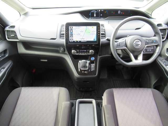 セレナ 1.2 e-POWER ハイウェイスター V 後席モニター プロパイ エマブレ 360°カメラ エマジェンシーブレーキ 1オナ 寒冷地仕様 スマキー バックカメラ LED レーンアシスト 点検記録簿付 ETC ドラレコ イモビ サイドカーテンエアバック フルオートエアコン ABS(3枚目)