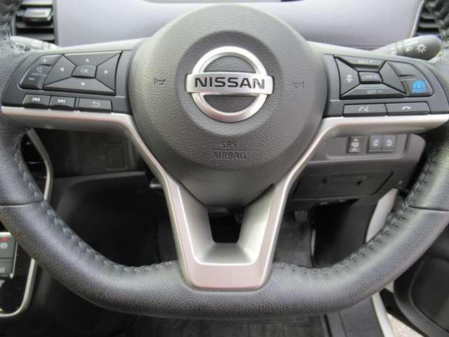 セレナ 1.2 e-POWER ハイウェイスター V 後席モニター プロパイ エマブレ 360°カメラ エマジェンシーブレーキ 1オナ 寒冷地仕様 スマキー バックカメラ LED レーンアシスト 点検記録簿付 ETC ドラレコ イモビ サイドカーテンエアバック フルオートエアコン ABS(17枚目)