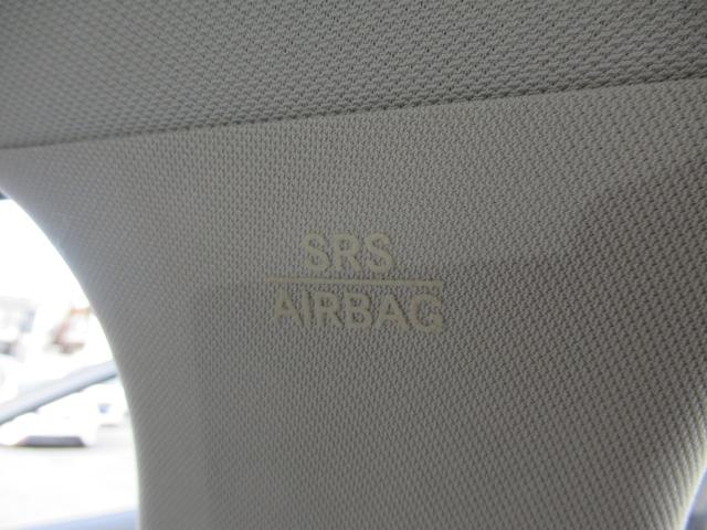 スカイライン 200GT-tタイプP 衝突軽減装置 ドラレコ LED Bカメラ スマートキー 黒革シート 盗難防止 オートクルーズコントロール ETC レーンキープアシスト ナビTV ABS アルミホイール メモリーナビ キーレス 記録簿(21枚目)