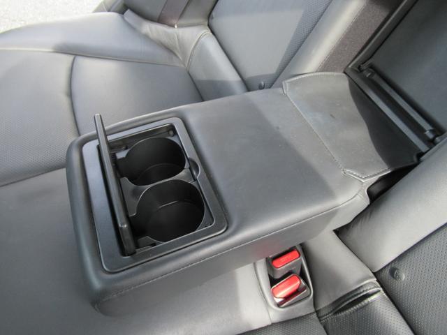 スカイライン 200GT-tタイプP 衝突軽減装置 ドラレコ LED Bカメラ スマートキー 黒革シート 盗難防止 オートクルーズコントロール ETC レーンキープアシスト ナビTV ABS アルミホイール メモリーナビ キーレス 記録簿(34枚目)