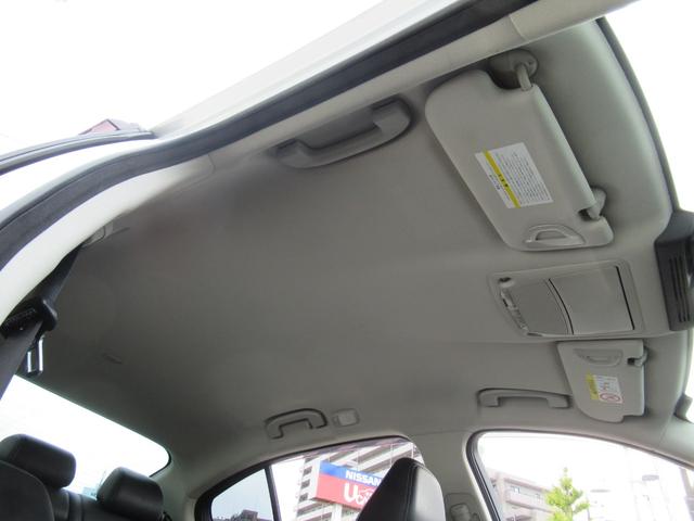 スカイライン 200GT-tタイプP 衝突軽減装置 ドラレコ LED Bカメラ スマートキー 黒革シート 盗難防止 オートクルーズコントロール ETC レーンキープアシスト ナビTV ABS アルミホイール メモリーナビ キーレス 記録簿(41枚目)