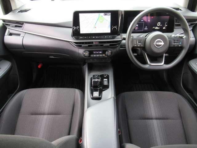 ノート リアカメラ 衝突被害軽減ブレ-キ 全方位カメラ ETC付 LEDヘッドライト レーダークルーズ レーンアシスト インテリジェントキー ワンオーナー ドラレコ 整備記録簿 盗難防止システム フルセグTV(3枚目)