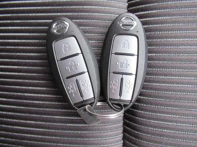 セレナ e-パワー ハイウェイスターV 360°カメラ エマジェンシーブレーキ 1オナ スマキー バックカメラ LED レーンアシスト 点検記録簿付 ETC ドラレコ イモビ サイドカーテンエアバック フルオートエアコン アルミホイール(19枚目)