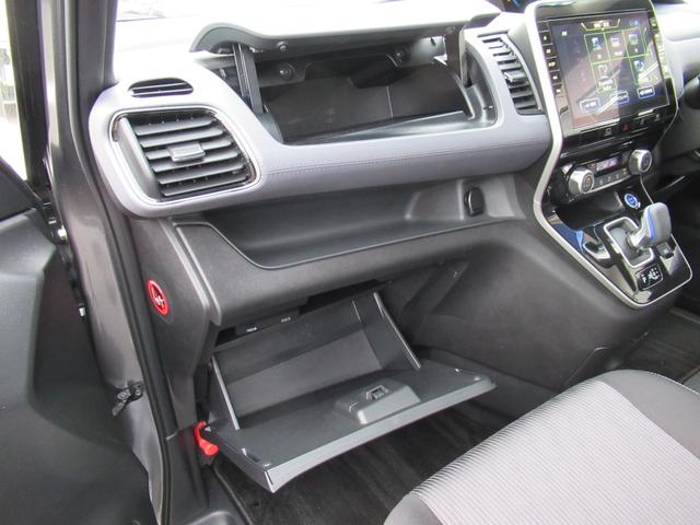 セレナ e-パワー ハイウェイスターV 360°カメラ エマジェンシーブレーキ 1オナ スマキー バックカメラ LED レーンアシスト 点検記録簿付 ETC ドラレコ イモビ サイドカーテンエアバック フルオートエアコン アルミホイール(35枚目)