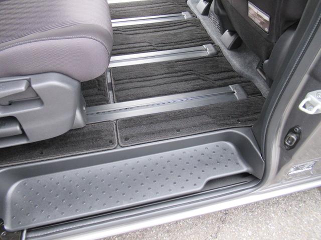 セレナ e-パワー ハイウェイスターV 360°カメラ エマジェンシーブレーキ 1オナ スマキー バックカメラ LED レーンアシスト 点検記録簿付 ETC ドラレコ イモビ サイドカーテンエアバック フルオートエアコン アルミホイール(49枚目)