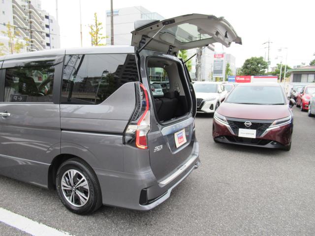 セレナ e-パワー ハイウェイスターV 360°カメラ エマジェンシーブレーキ 1オナ スマキー バックカメラ LED レーンアシスト 点検記録簿付 ETC ドラレコ イモビ サイドカーテンエアバック フルオートエアコン アルミホイール(58枚目)