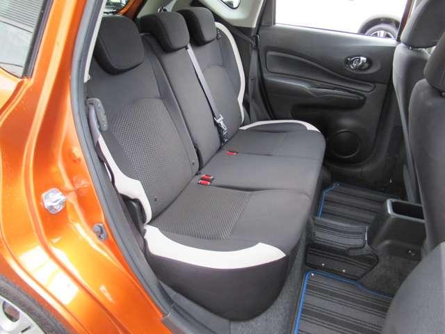 ノート 　３６０°カメラ　記録簿付　Ｒカメラ　レーンキープ　ＡＵＴＯエアコン　１オーナー　ナビＴＶ　サイドカメラ　運転席エアバッグ　キーレスエントリー　ドラレコ　ＥＴＣ車載器　パワーウィンドウ　パワステ　ＡＢＳ（6枚目）