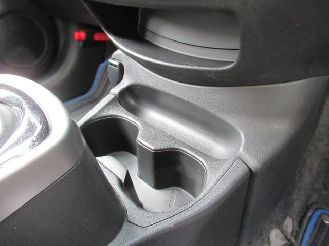 ノート 　３６０°カメラ　記録簿付　Ｒカメラ　レーンキープ　ＡＵＴＯエアコン　１オーナー　ナビＴＶ　サイドカメラ　運転席エアバッグ　キーレスエントリー　ドラレコ　ＥＴＣ車載器　パワーウィンドウ　パワステ　ＡＢＳ（23枚目）