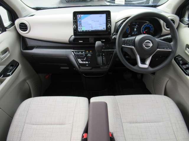 デイズ X アラウンドM 踏み間違え防止 スマートキー バックカメラ 1オーナー ETC レーンキープ アイドリングストップ ドライブレコーダー キーレス フルオートエアコン ナビTV 記録簿 運転席エアバック(3枚目)