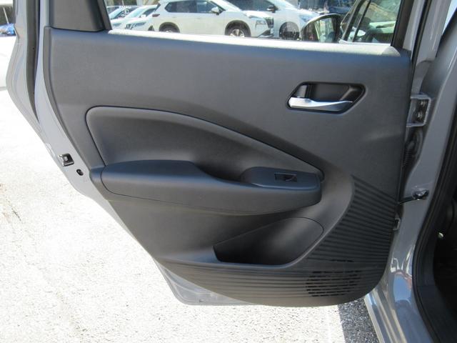 ノート X リアカメラ 衝突被害軽減ブレ-キ 全方位カメラ ETC付 アルミ LEDヘッドライト レーダークルーズ レーンアシスト インテリジェントキー ワンオーナー 整備記録簿 盗難防止システム フルセグTV(42枚目)