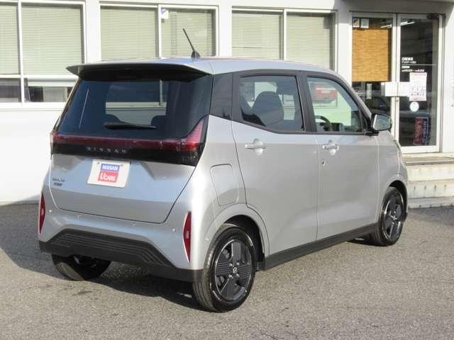 サクラ Ｇ　アラウンドビュ　ワンオーナ　踏み間違い防止アシスト　ＬＥＤヘッドランプ　スマートキー　ＬＤＷ　盗難防止システム　オートエアコン　ＥＴＣ　バックカメラ　アダプティブクルーズコントロール　ＡＢＳ　ナビＴＶ（2枚目）