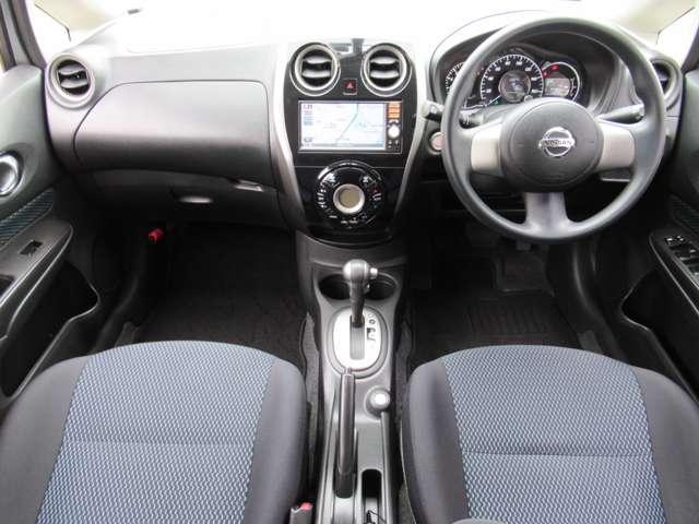 ノート 1.2 X DIG-S メモリーナビ フルセグ バックカメラ アイドリングストップ機能 左右エアバック イモビ AAC スマキー バックカメラ付き ETC パワーウィンドウ ドライブレコーダー ABS キーフリー ナビTV パワーステアリング メモリーナビ(3枚目)