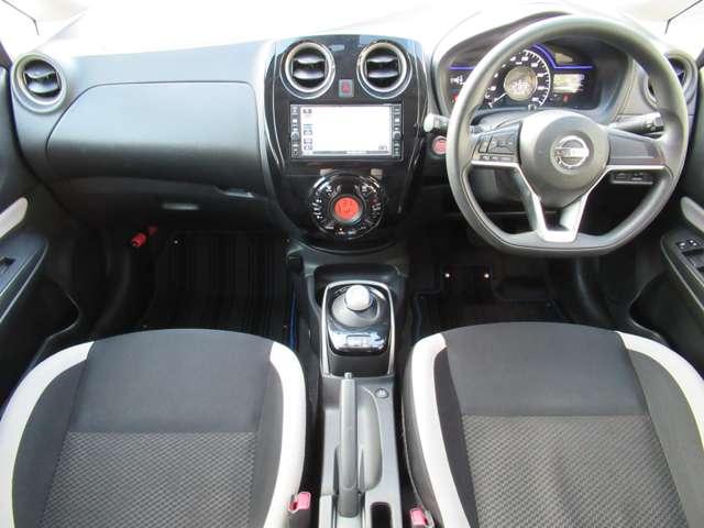 ノート e-POWER X 記録簿付 Rカメラ 運転席助手席エアバック レーンキープ AUTOエアコン 1オーナー 盗難防止システム ナビTV 運転席エアバッグ キーレスエントリー ETC車載器 パワーウィンドウ パワステ(3枚目)