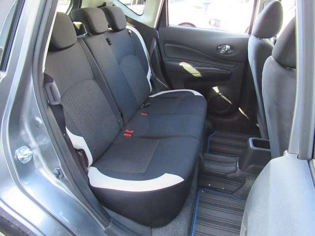 ノート e-POWER X 記録簿付 Rカメラ 運転席助手席エアバック レーンキープ AUTOエアコン 1オーナー 盗難防止システム ナビTV 運転席エアバッグ キーレスエントリー ETC車載器 パワーウィンドウ パワステ(6枚目)