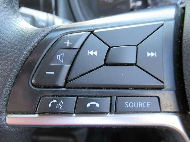 ノート e-POWER X 記録簿付 Rカメラ 運転席助手席エアバック レーンキープ AUTOエアコン 1オーナー 盗難防止システム ナビTV 運転席エアバッグ キーレスエントリー ETC車載器 パワーウィンドウ パワステ(11枚目)