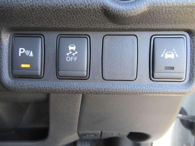 ノート X エコモード 1オーナー LEDヘッドライト PW ドライブレコーダー ETC キーフリー 盗難防止システム オートエアコン フルセグテレビ ナビTV メモリーナビ PS 記録簿 ABS エアバック(16枚目)