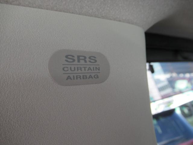 セレナ ハイウェイスター　ＶセレクションＩＩ　バックモニタ　全周囲モニタ　アイスト　寒冷地　Ｐアシスト　インテリキー　ＬＥＤライト　ＥＴＣ車載器　サイドエアバッグ　記録簿　ドライブレコーダー　メモリ－ナビ　アルミ　ＴＶナビ　エアバック　ＡＢＳ（21枚目）