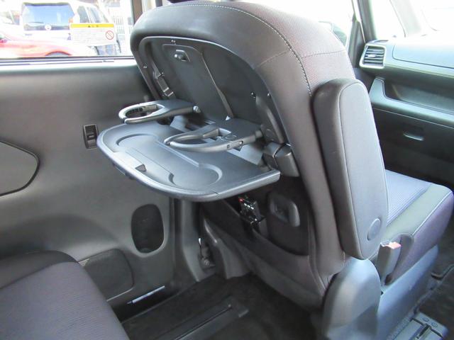 セレナ ハイウェイスター　ＶセレクションＩＩ　バックモニタ　全周囲モニタ　アイスト　寒冷地　Ｐアシスト　インテリキー　ＬＥＤライト　ＥＴＣ車載器　サイドエアバッグ　記録簿　ドライブレコーダー　メモリ－ナビ　アルミ　ＴＶナビ　エアバック　ＡＢＳ（33枚目）