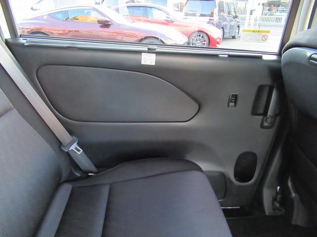 セレナ ハイウェイスター　ＶセレクションＩＩ　バックモニタ　全周囲モニタ　アイスト　寒冷地　Ｐアシスト　インテリキー　ＬＥＤライト　ＥＴＣ車載器　サイドエアバッグ　記録簿　ドライブレコーダー　メモリ－ナビ　アルミ　ＴＶナビ　エアバック　ＡＢＳ（51枚目）