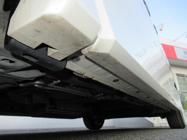 セレナ ハイウェイスター　ＶセレクションＩＩ　バックモニタ　全周囲モニタ　アイスト　寒冷地　Ｐアシスト　インテリキー　ＬＥＤライト　ＥＴＣ車載器　サイドエアバッグ　記録簿　ドライブレコーダー　メモリ－ナビ　アルミ　ＴＶナビ　エアバック　ＡＢＳ（61枚目）