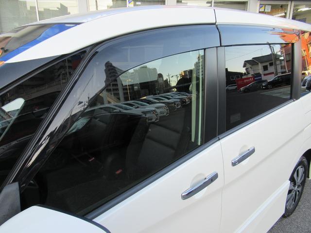 セレナ ハイウェイスター　ＶセレクションＩＩ　バックモニタ　全周囲モニタ　アイスト　寒冷地　Ｐアシスト　インテリキー　ＬＥＤライト　ＥＴＣ車載器　サイドエアバッグ　記録簿　ドライブレコーダー　メモリ－ナビ　アルミ　ＴＶナビ　エアバック　ＡＢＳ（64枚目）