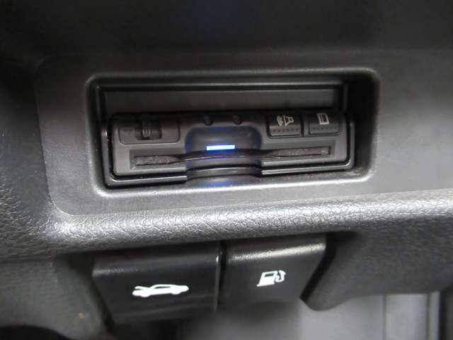 エクストレイル オーテック パッケージ エマブレ サイドカメラ バックカメラ LED ワンオーナ 全周囲カメラ ドラレコ ETC アイドリングストップ メモリーナビ インテリキー アルミホイール ナビTV 4WD 盗難防止装置 レーンキープ(14枚目)