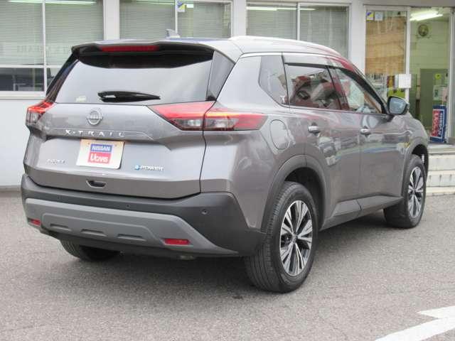 エクストレイル X e-4ORCE エマブレ 1オーナー レーンキープアシスト アダプティブクルーズコントロール バックモニター LEDヘッドライト ドラレコ インテリジェントキー ETC 4WD 記録簿 キーレスエントリー AAC(2枚目)