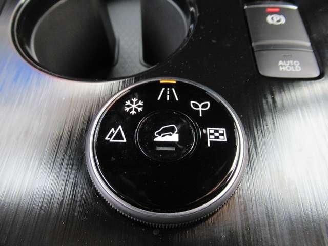 エクストレイル X e-4ORCE エマブレ 1オーナー レーンキープアシスト アダプティブクルーズコントロール バックモニター LEDヘッドライト ドラレコ インテリジェントキー ETC 4WD 記録簿 キーレスエントリー AAC(15枚目)