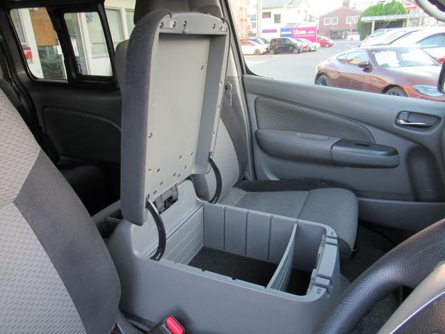 NV350キャラバンバン ロングプレミアムGX メモリーナビ フルセグ バックカメラ ETC ドラレコ リアクーラー&ヒーター オートライト 運転席エアバック USB Bluetooth DVD 電格ドアミラー 前席パワーウィンドウ インテリキー(31枚目)