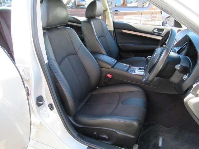 スカイライン 250GT HDDナビ フルセグ サイド&バックカメラ ETC2.0 前後ドラレコ キセノンヘッドライト 前パワーシート ハーフレザー VDC サイド&カーテンエアバック USB BT MS インテリキー 寒冷地(5枚目)