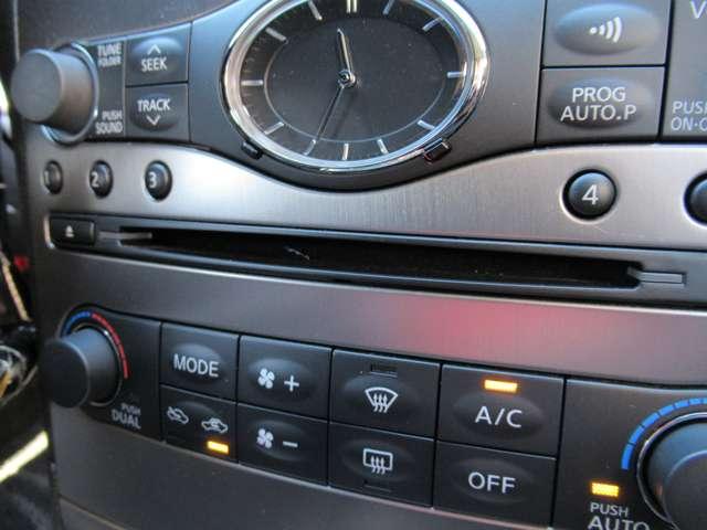 スカイライン 250GT HDDナビ フルセグ サイド&バックカメラ ETC2.0 前後ドラレコ キセノンヘッドライト 前パワーシート ハーフレザー VDC サイド&カーテンエアバック USB BT MS インテリキー 寒冷地(12枚目)