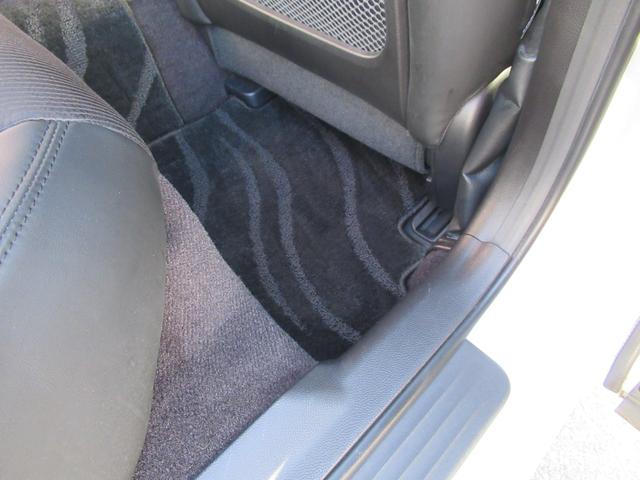 スカイライン 250GT HDDナビ フルセグ サイド&バックカメラ ETC2.0 前後ドラレコ キセノンヘッドライト 前パワーシート ハーフレザー VDC サイド&カーテンエアバック USB BT MS インテリキー 寒冷地(49枚目)