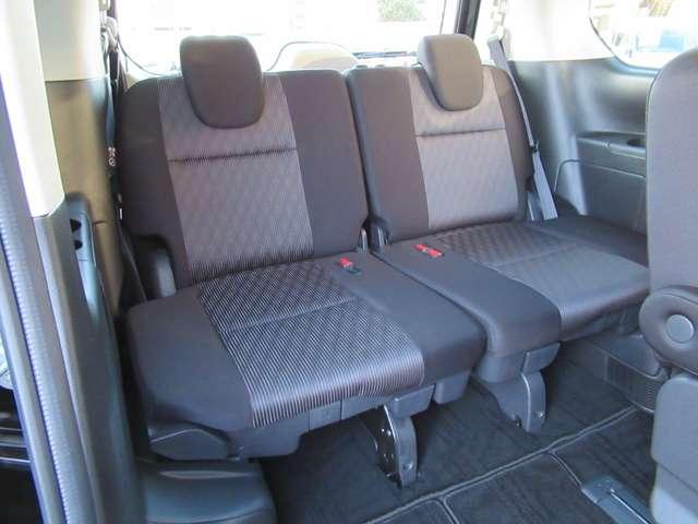 セレナ e-パワー ハイウェイスターV プロパイ AVM ETC2.0 前後ドラレコ 寒冷地 両ハンズオートスライド LDP BSi 前席ヒーター&ステアリングヒーター スマートルームミラー B-ray MS BT フルセグ インテリキー(7枚目)