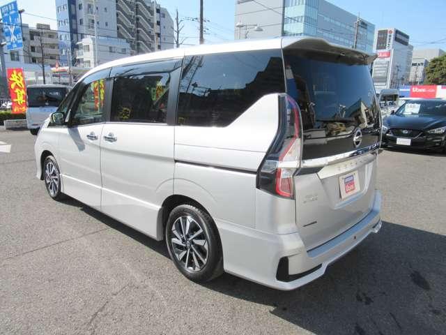 セレナ ２．０　ハイウェイスター　Ｖ　後席モニター　プロパイ　ＡＶＭ　ＥＴＣ２．０　ハイビームアシスト　レーダーＣ　ＬＥＤランプ　サイドエアバッグ　アルミ　三列シート　ワンオーナー　エアバッグ　ＬＤＰ　キーフリー　ＥＴＣ　ナビＴＶ　ＡＢＳ（68枚目）