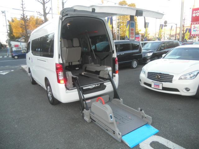 チェアキャブ 4WD 車椅子2名仕様 エマジェンシーB(4枚目)
