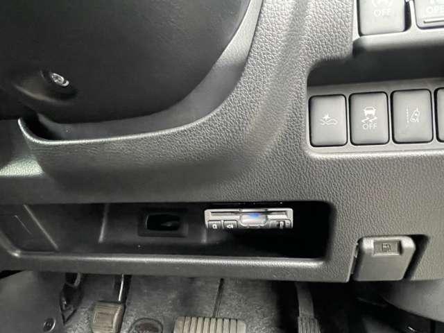 デイズルークス 660 ハイウェイスター Xターボ 純正メモリーナビアラウンドビューモニター 車線逸脱警報装置 ナビ・TV サイドエアバック Wエアバック アイドリングSTOP スマートキー&プッシュスタート 両側スライド片側電動 ETC車載器 盗難防止 LEDヘッドライト キーレスエントリー(7枚目)