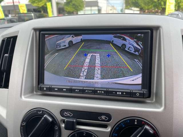 ＮＶ２００バネットワゴン １．６　１６Ｘ－２Ｒ　純正メモリーナビバックモニター　記録簿　助手席エアバック　インテリキー　１オーナー　パワーステアリング　ＥＴＣ　パワーウィンドウ　運転席エアバッグ　ＡＢＳ　エアコン　バックビューモニター　ナビ＆ＴＶ　レーンアシスト　メモリナビ（5枚目）