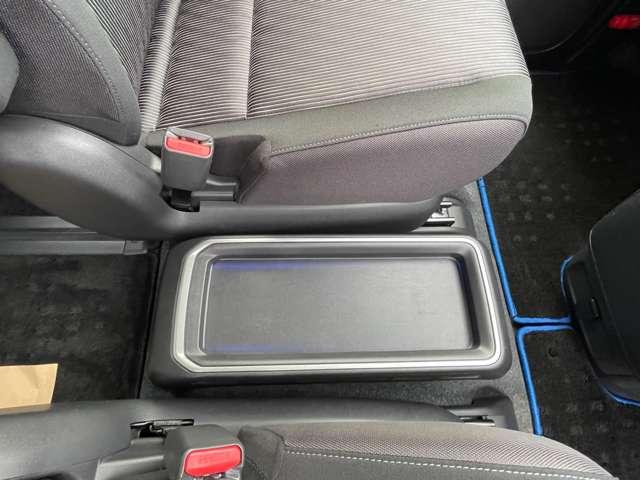 セレナ 1.2 e-POWER ハイウェイスター V 純正大型画面ナビ後席モニター 360°カメラ エマジェンシーブレーキ 1オナ スマキー LED レーンアシスト 点検記録簿付 ETC ドラレコ Aストップ イモビ フルオートエアコン アルミホイール エアバック メモリーナビ(14枚目)