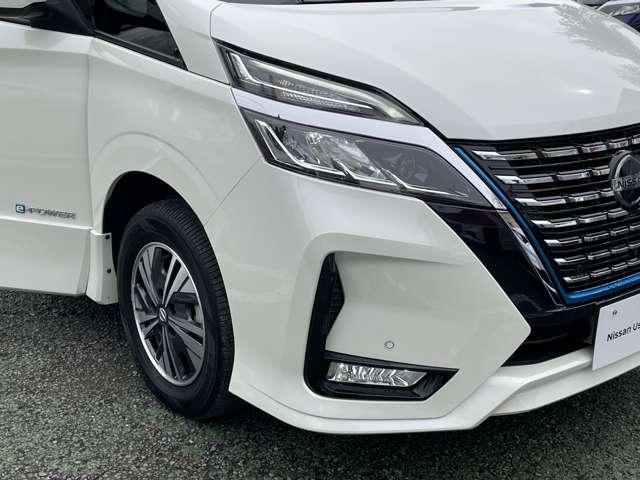 セレナ 1.2 e-POWER ハイウェイスター V 純正大型画面ナビ後席モニター 360°カメラ エマジェンシーブレーキ 1オナ スマキー LED レーンアシスト 点検記録簿付 ETC ドラレコ Aストップ イモビ フルオートエアコン アルミホイール エアバック メモリーナビ(18枚目)