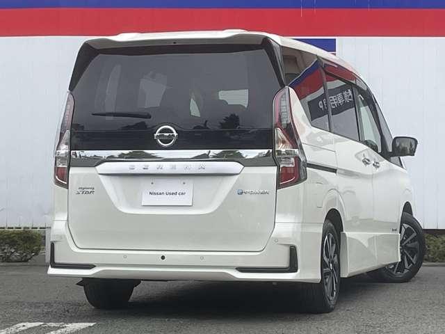 セレナ １．２　ｅ－ＰＯＷＥＲ　ハイウェイスター　Ｖ　純正大型画面ナビ後席モニターＡＶＭ　３６０°カメラ　エマジェンシーブレーキ　１オナ　スマキー　ＬＥＤ　レーンアシスト　点検記録簿付　ＥＴＣ　ドラレコ　Ａストップ　イモビ　フルオートエアコン　アルミホイール　エアバック　メモリーナビ（2枚目）