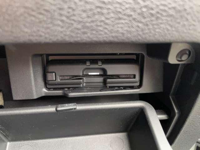 セレナ １．２　ｅ－ＰＯＷＥＲ　ハイウェイスター　Ｖ　純正大型画面ナビ後席モニターＡＶＭ　３６０°カメラ　エマジェンシーブレーキ　１オナ　スマキー　ＬＥＤ　レーンアシスト　点検記録簿付　ＥＴＣ　ドラレコ　Ａストップ　イモビ　フルオートエアコン　アルミホイール　エアバック　メモリーナビ（11枚目）