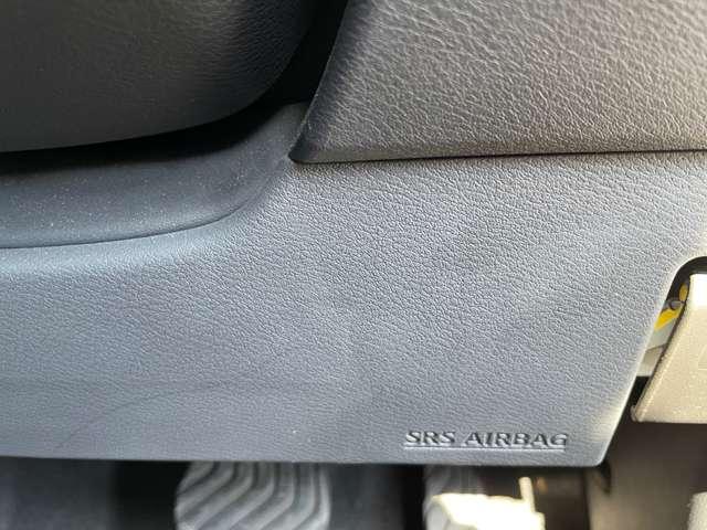 キックス 1.2 X FOUR (e-POWER) 4WD 純正大型画面ナビアラウンドビューモニター ナビTV LEDライト 踏み間違い防止 アラウンドビュ- ETC 盗難防止システム 車線逸脱警報 インテリキー バックモニター ワンオーナー オートエアコン 4WD アイドリングストップ メモリーナビ(16枚目)