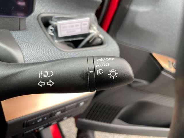 サクラ G NCナビアラウンドビューモニター アラウンドビュ ワンオーナ 踏み間違い防止アシスト スマートキー LDW 盗難防止システム オートエアコン ETC バックカメラ アダプティブクルーズコントロール ABS ナビTV キーフリー 記録簿(17枚目)