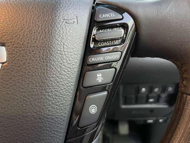 エルグランド 2.5 250ハイウェイスター プレミアム アーバンクロム 純正大型画面ナビ後席モニターAVM黒本革S 1オナ 全周囲カメラ LEDライト インテリジェントキー 黒革シート PW クルコン サイドエアバック キーフリー メモリーナビ レーンキープ ETC エアバッグ オートエアコン ナビTV ABS(11枚目)