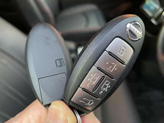 エルグランド 2.5 250ハイウェイスター プレミアム アーバンクロム 純正大型画面ナビ後席モニターAVM黒本革S 1オナ 全周囲カメラ LEDライト インテリジェントキー 黒革シート PW クルコン サイドエアバック キーフリー メモリーナビ レーンキープ ETC エアバッグ オートエアコン ナビTV ABS(20枚目)